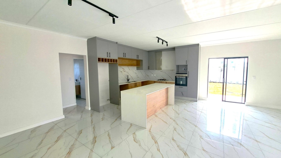 3 Bedroom Property for Sale in Sandown Western Cape